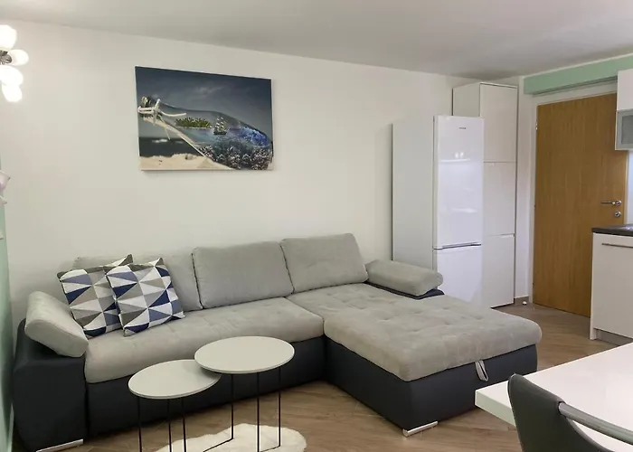 One Bedroom Tina *